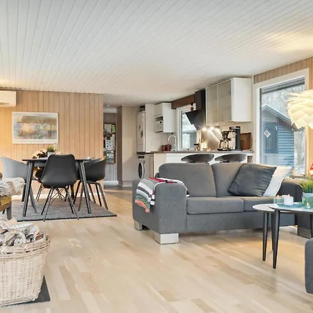 3 Bedroom Amazing In בית נופש *